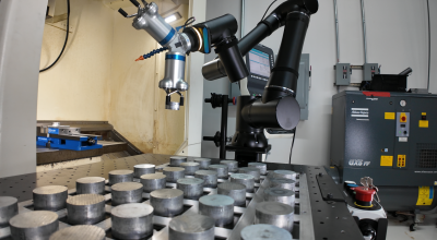 Standard Bots-pick and place